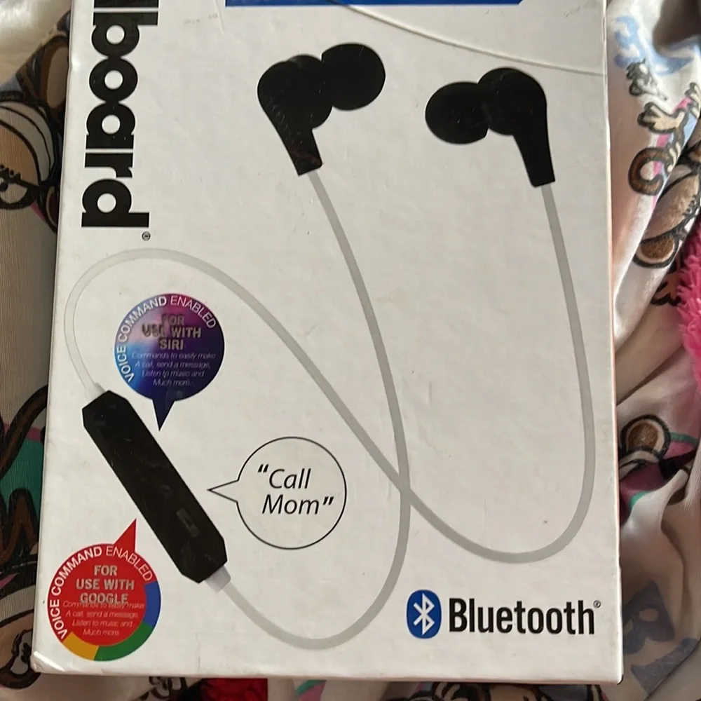 Billboard Intelligent Voice Command Wireless Earphones NIB